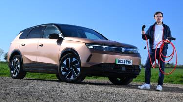 Vauxhall Grandland Electric GS - header